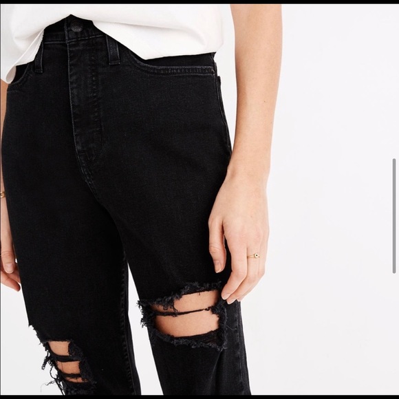 Madewell 29 Black Ripped Mom Jeans Raney Wash NWOT - Picture 6 of 8